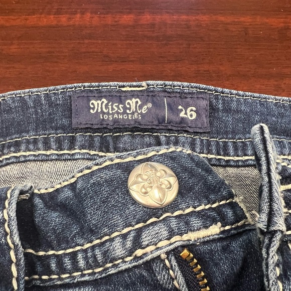 Miss Me-Mid Rise Skinny - Picture 4 of 6